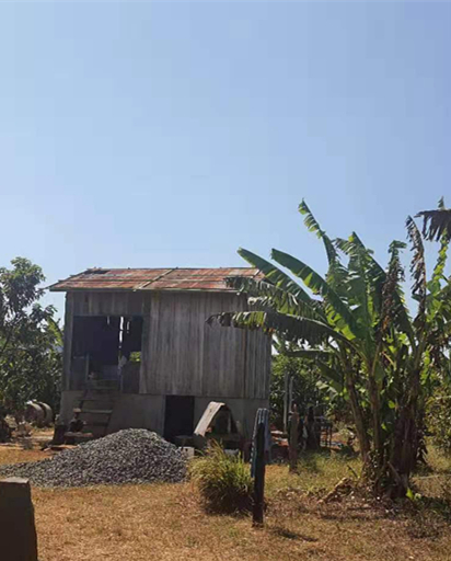 4KW-2kVA hybrid system in Cambodia